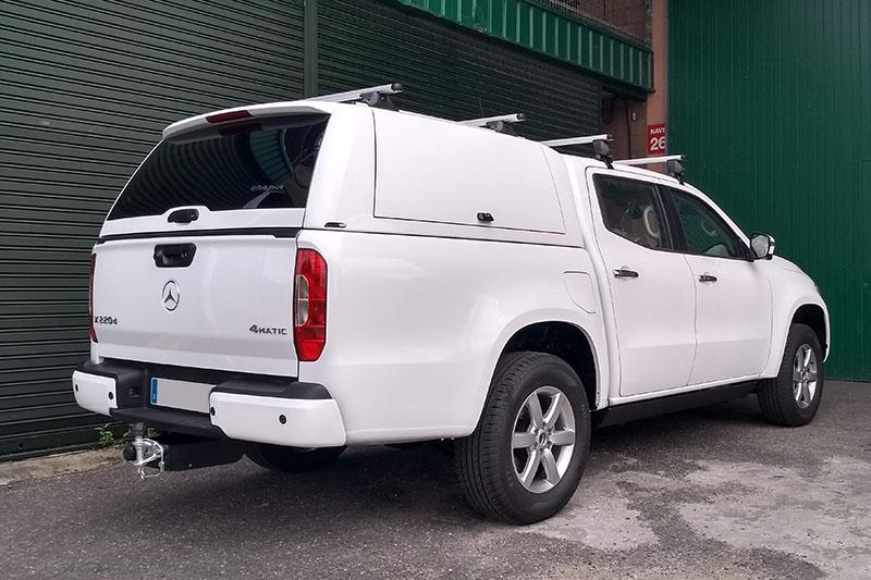 HardTop ALPHA CMX en fibra, con portones elevables (doble cabina)