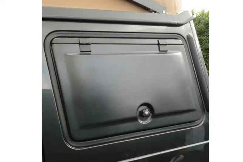 Ventana lateral Mercedes G, batalla larga, lado derecho