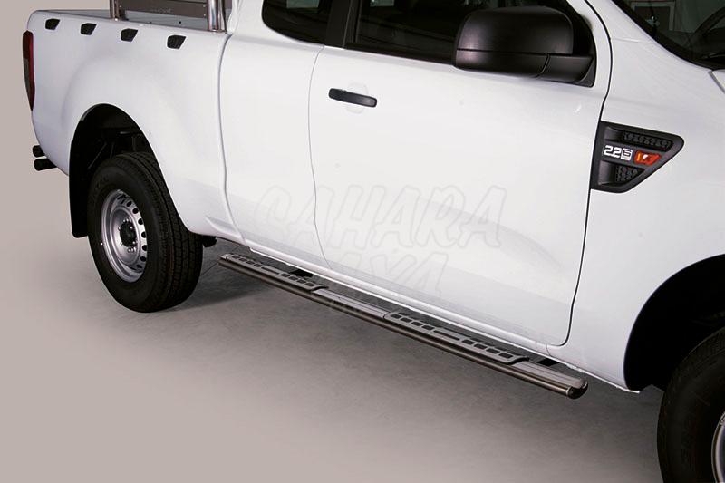 Estribos en tubo inox, seccin oval, con pisantes. Tipo DSP para Ford Ranger 2012- (extra cabina)