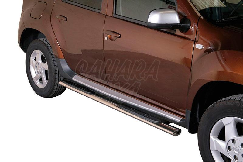 Pareja de estribos en tubo inox, seccin oval, con pisantes para Dacia Duster 2010-2017