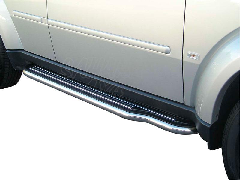 Estribos en plataforma con tubo inox 50mm para Dodge Nitro 2007-