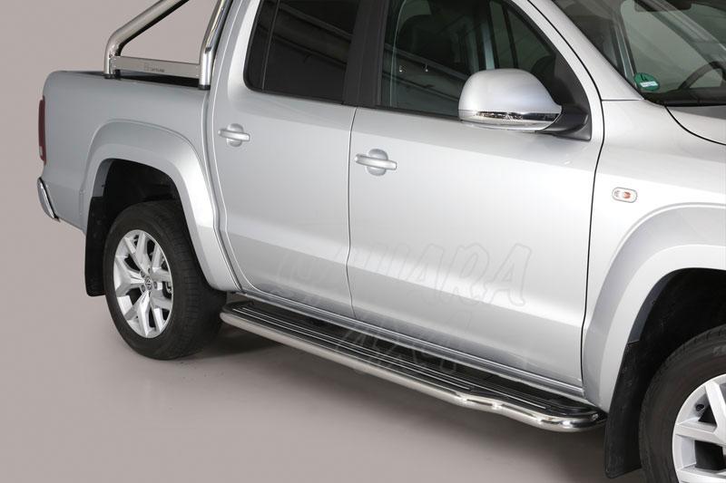 Estribos en plataforma con tubo inox 50mm para Volkswagen Amarok 2010-