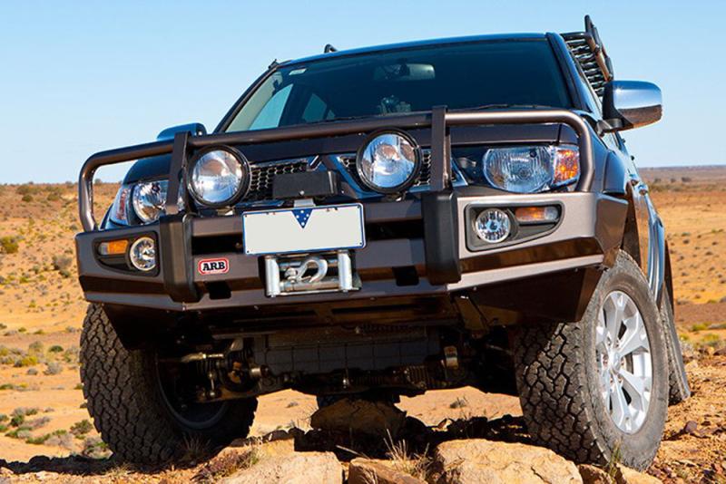 Front Winch Bar ARB Mitsubishi L-200 Triton From 2009- with flares