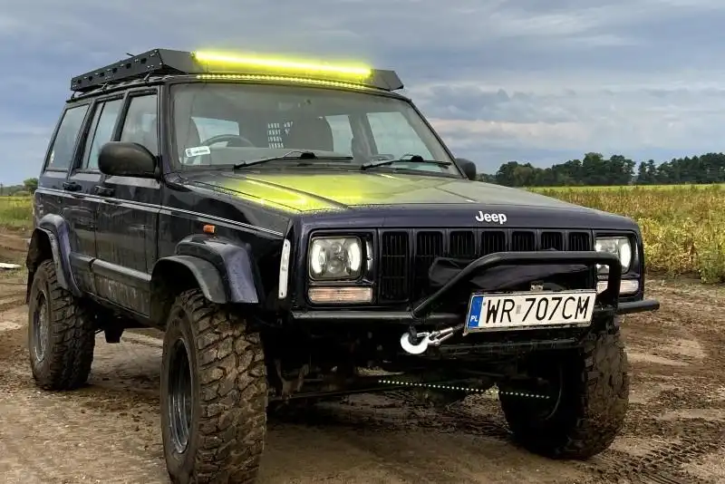 Jeep Cherokee XJ Low profile roof rack