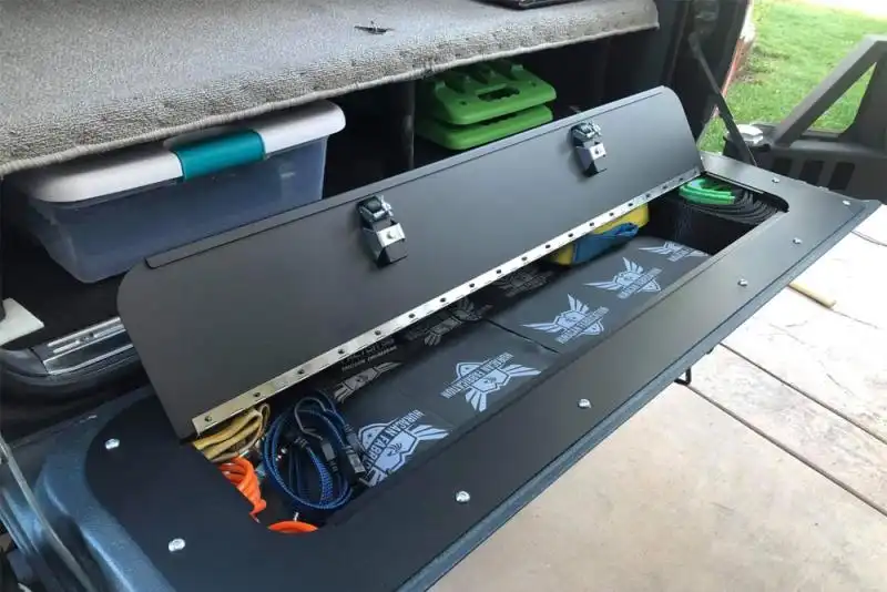 Huracan Fabrication Landcruiser 80 series Tailgate Storage - 