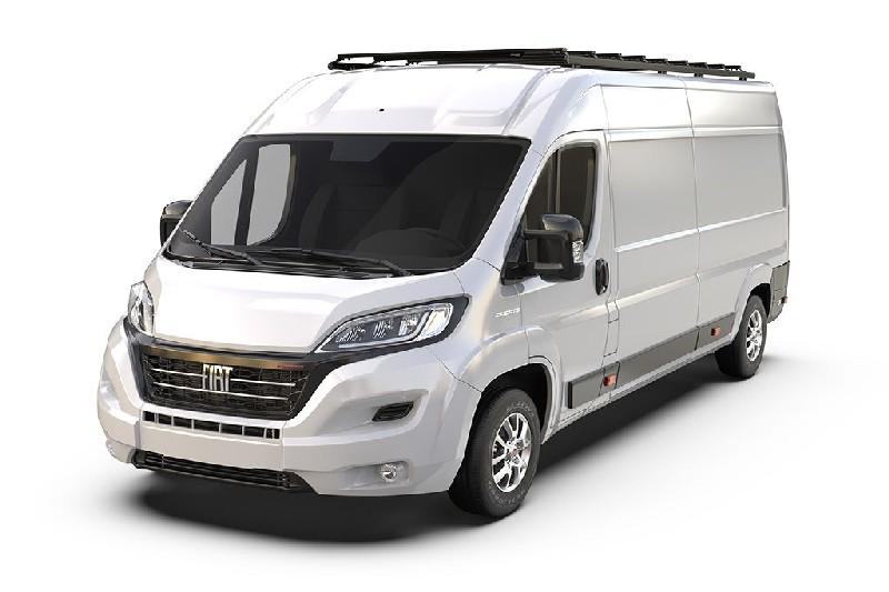 Fiat Ducato (L3H2/159in WB/High Roof) (2014-Current) Slimpro Van Rack Kit - Libere el potencial de almacenamiento de su furgoneta con este resistente kit portaequipajes de techo altamente verstil para furgonetas Fiat Ducato. Misin de larga distancia en furgoneta, viaje de fin de semana o equipo de acarreo como escaleras y tuberas, el estante de bajo perfil est diseado para soportar grandes cargas. Cuenta con un sistema de listones ajustables para acomodar casi cualquier tipo de equipo montado en el techo, como unidades de aire acondicionado, tragaluces y salidas de aire. El rea de transporte de carga expansiva del portaequipajes se dise para transportar equipo y montar accesorios Front Runner en una amplia gama de configuraciones.