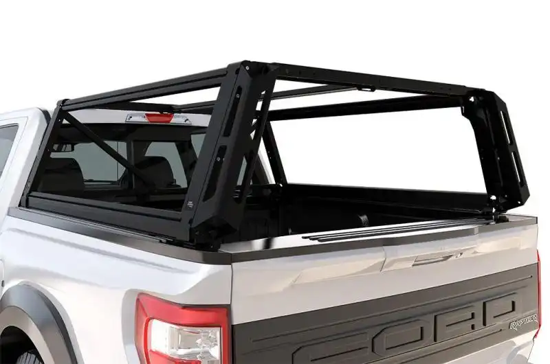 Sistema de caja Pro Ford F-150 Crew Cab (2009-actual) - Este resistente y ligero sistema de carga de acero y aluminio se fija a la plataforma de su Ford F-150, aumentando enormemente su capacidad de carga. Este sistema de caja Pro est diseado para acoplar una baca portaequipajes Front Runner y varios accesorios a sus laterales. Estos incluyen paneles molle, cajas de almacenamiento o pistas de recuperacin. Con este gran sistema de carga, tu Ford F-150 puede cumplir fcilmente con sus deberes de transporte de equipo en cualquier aventura o viaje por carretera.