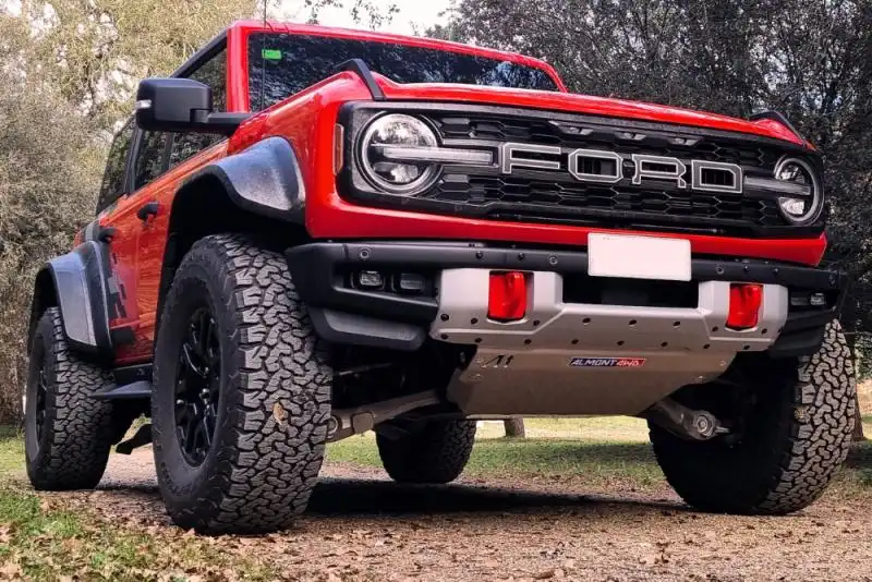 Proteccin frontal Ford BRONCO RAPTOR 2023>