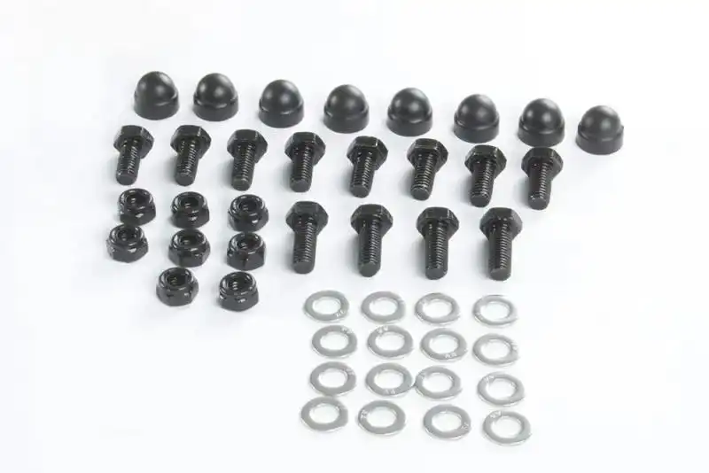 Rack Accessory Bolt Kit- by Front Runner - Le faltan o ha perdido algunos tornillos? Preprate para atornillar accesorios sin esfuerzo a tu ligera baca Front Runner con este til kit de accesorios para baca que incluye tornillos M8 de 16 y 20 mm, adems de tapones de plstico.