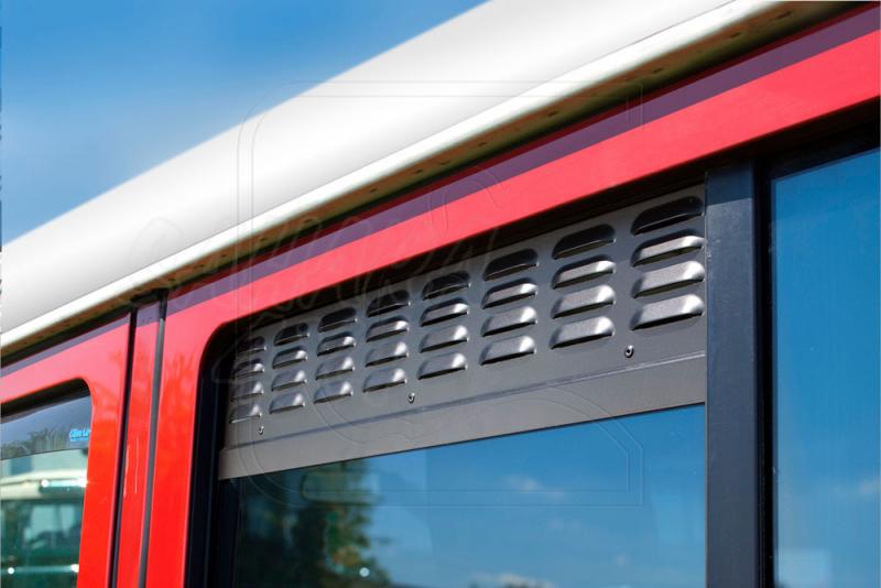 Placas de ventilacin de las ventanas laterales traseras Land Rover Defender 110-130