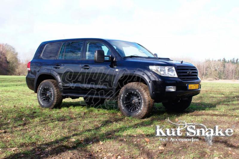  Fender Flares for Toyota Land Cruiser Toyota Land Cruiser 200 50 mm wide - Smooth finish - ASB Plastic, black color.