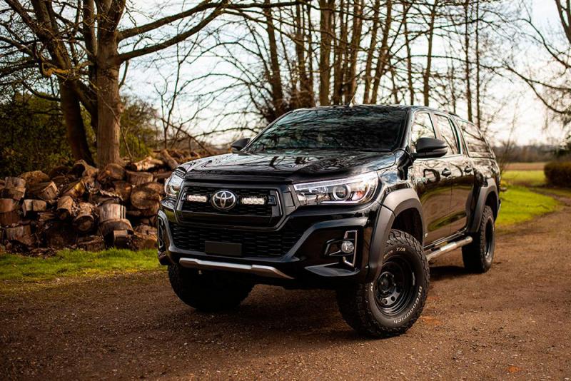 Toyota Hilux Invincible X (2018+) Grille Kit ST4 Evo 